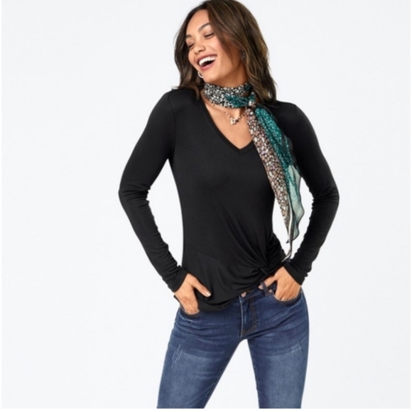 CAbi Tops - Womens Cabi Reveal Tee V Neck Stretchy Black size  Small NWT